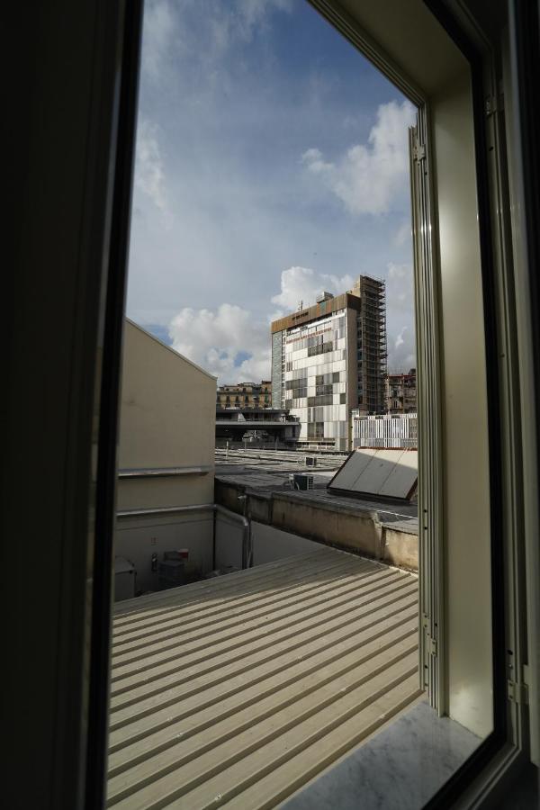 Cosmo 38 Luxury Apartments เนเปิลส์ ภายนอก รูปภาพ