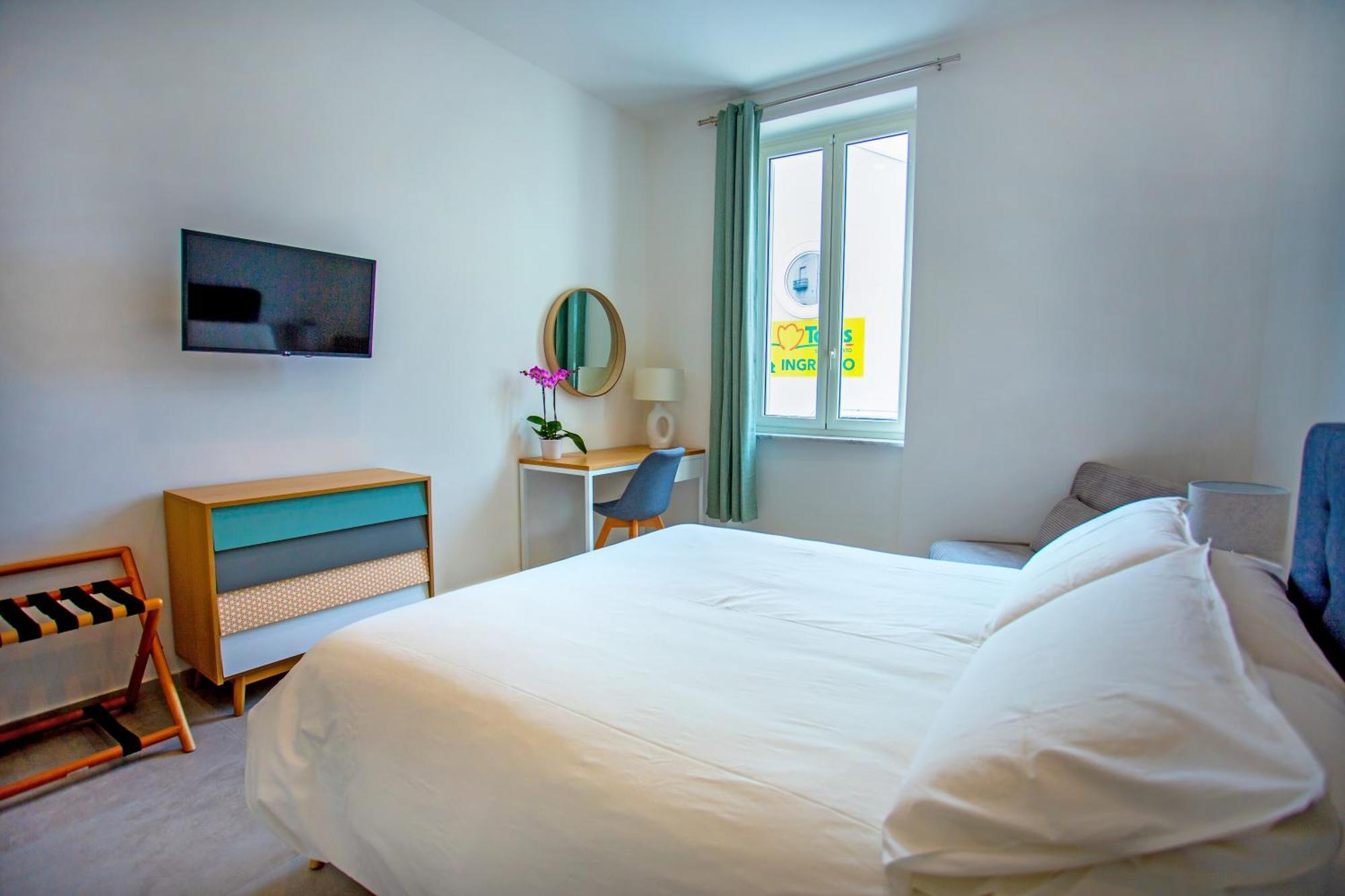 Cosmo 38 Luxury Apartments เนเปิลส์ ภายนอก รูปภาพ